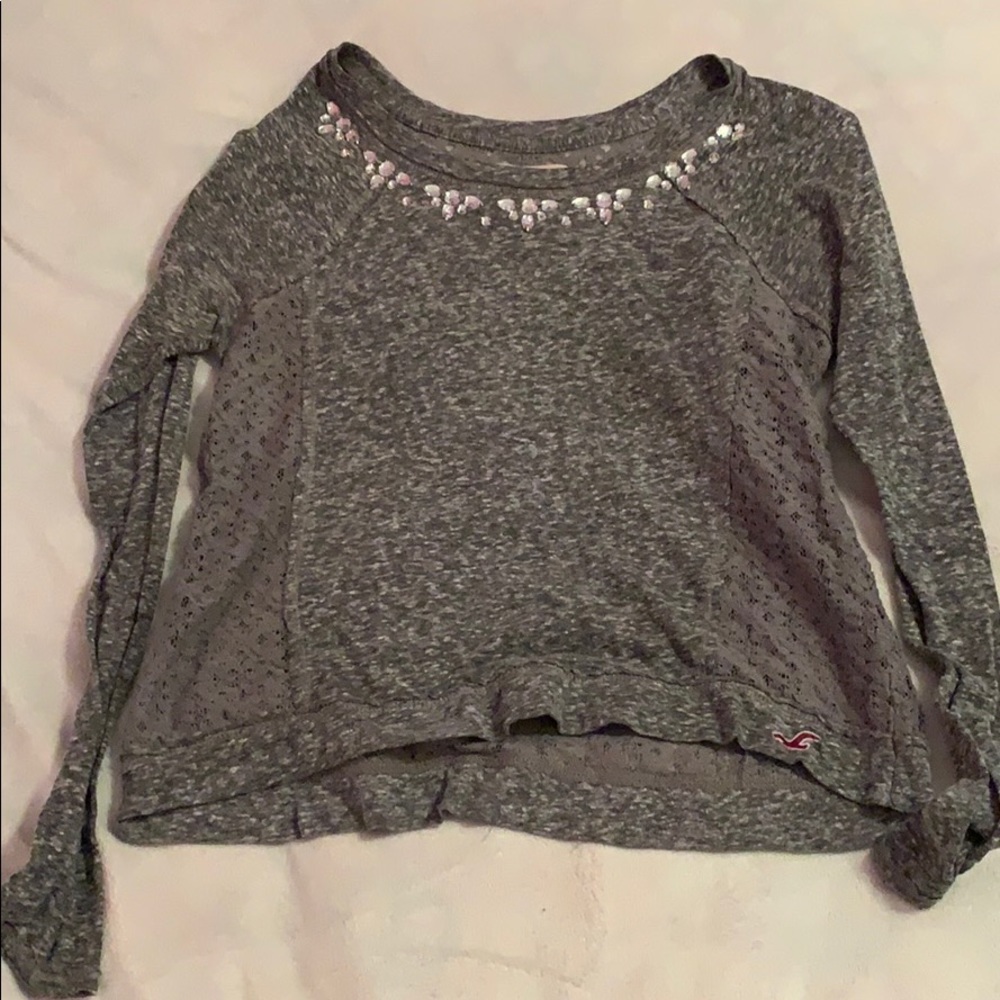 Gray long sleeve top